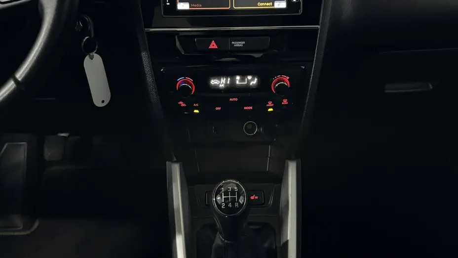 SUZUKI Vitara -