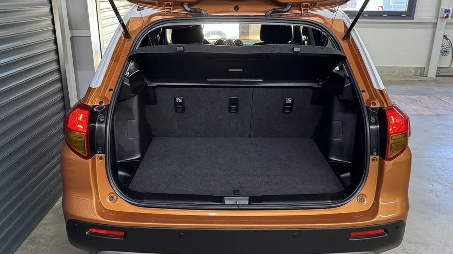 SUZUKI Vitara -