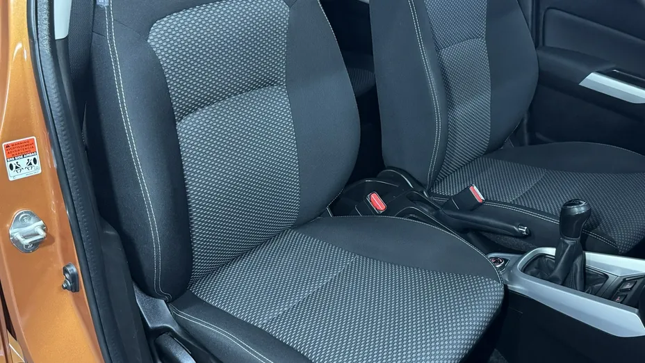 SUZUKI Vitara -