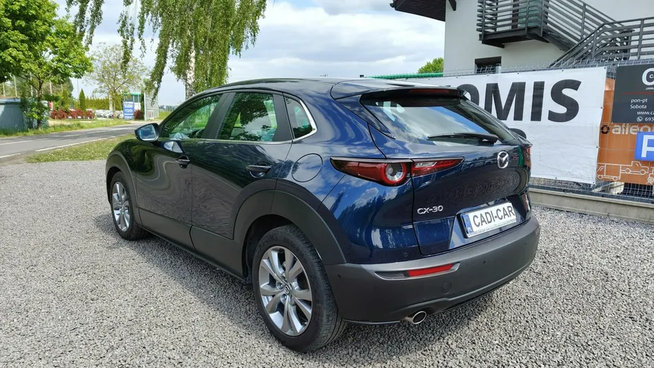 MAZDA CX-30 -