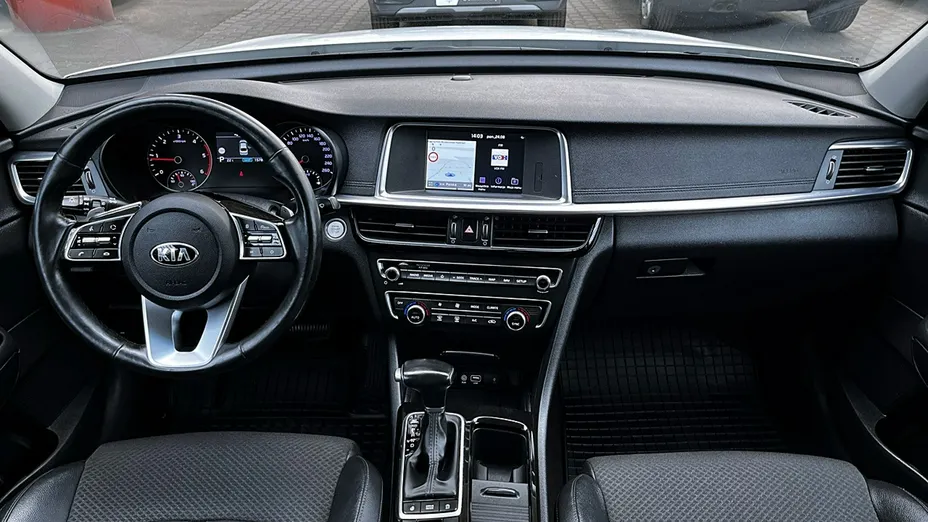 KIA Optima -