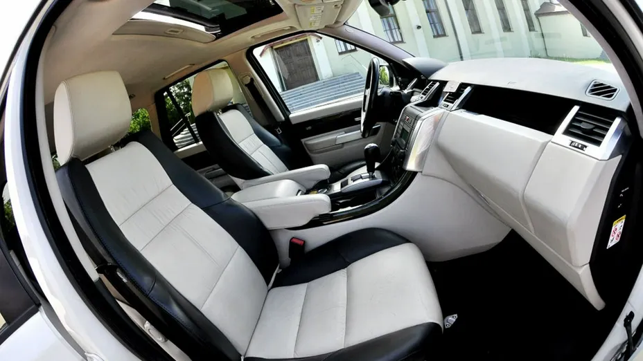 LAND ROVER Range Rover Sport -