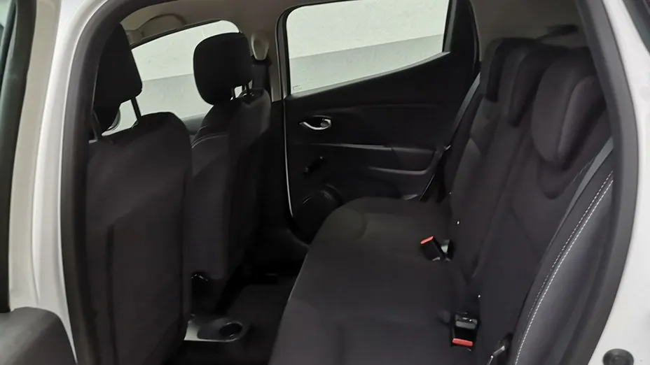 RENAULT Clio -
