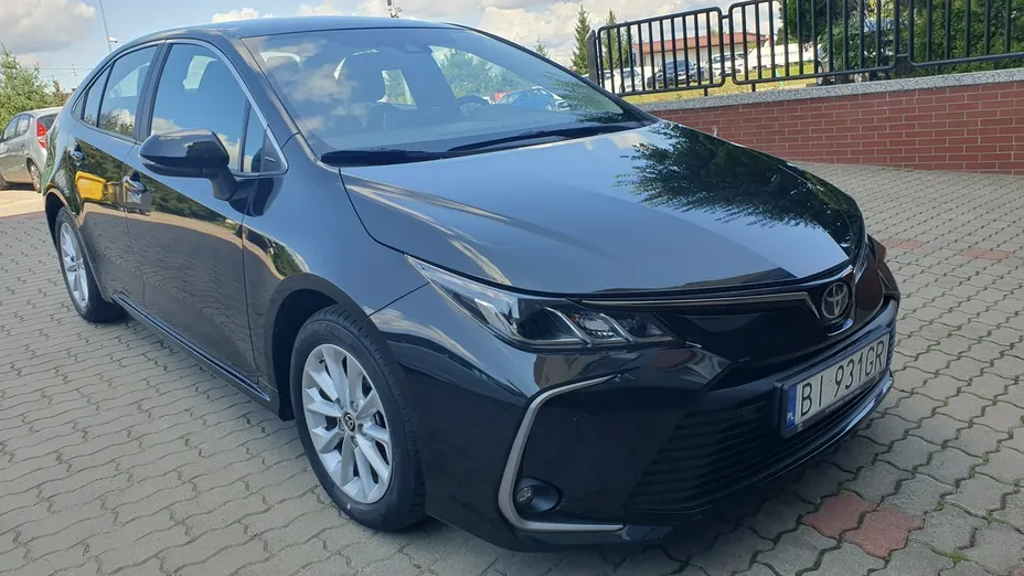 TOYOTA Corolla -
