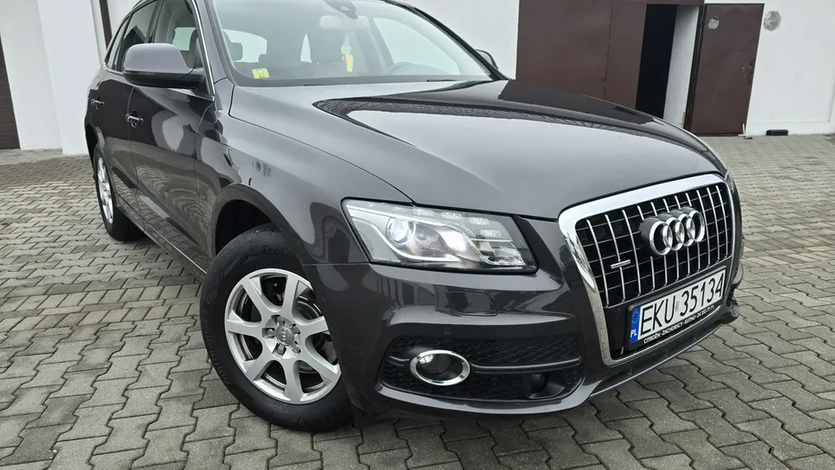 AUDI Q5 -