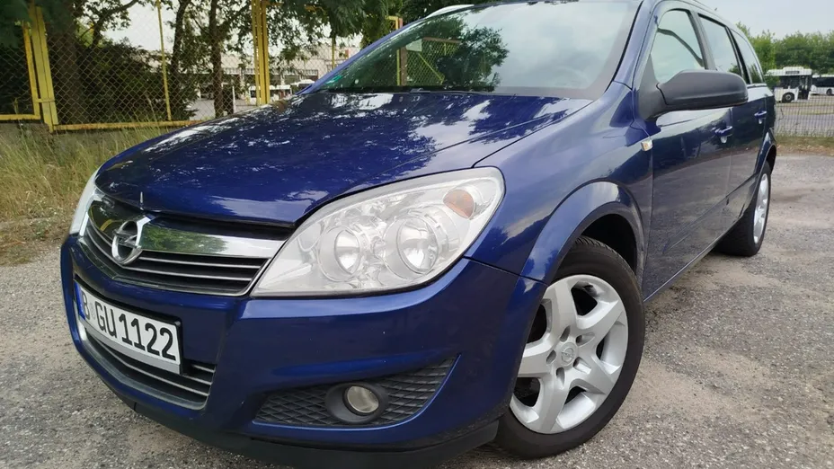 OPEL Astra -