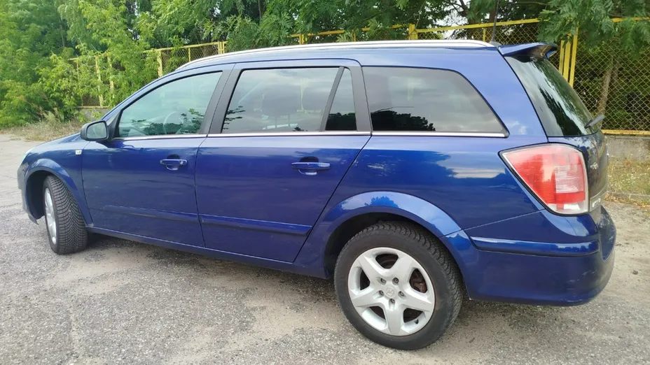 OPEL Astra -