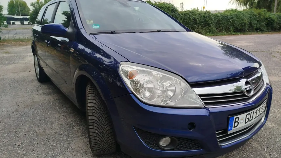 OPEL Astra -
