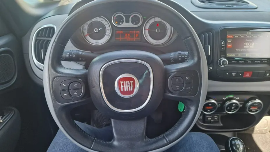 FIAT 500L -