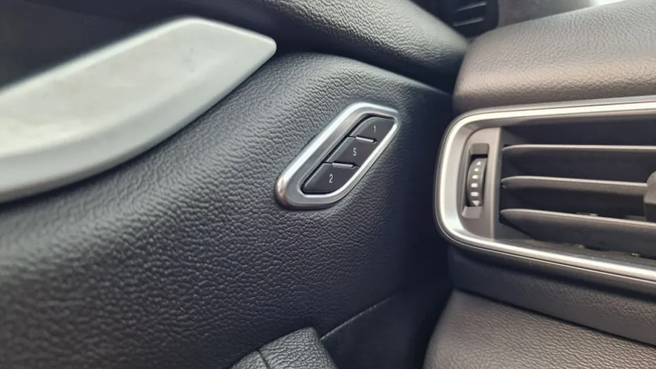 MASERATI Levante -