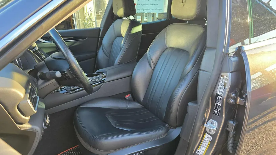MASERATI Levante -