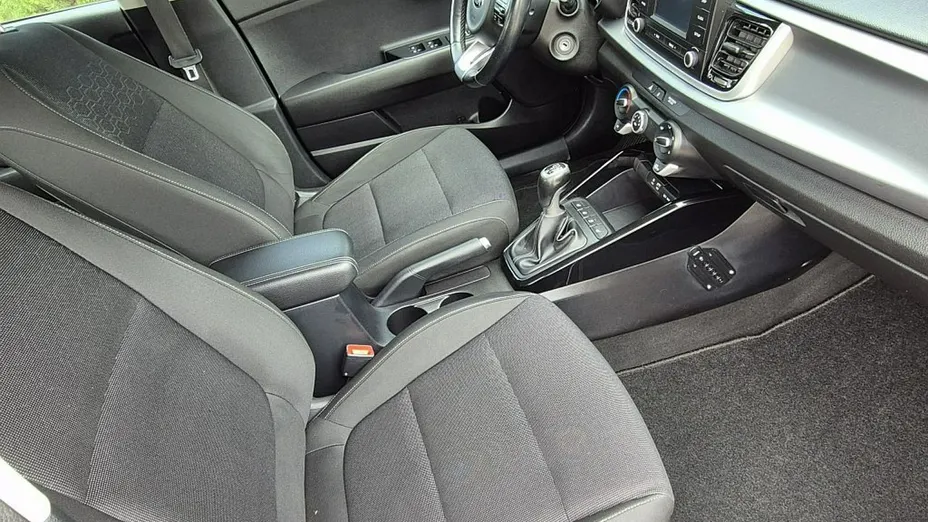 KIA Rio -