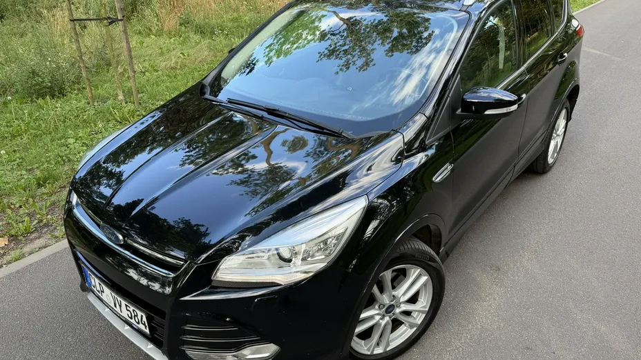 FORD Kuga -