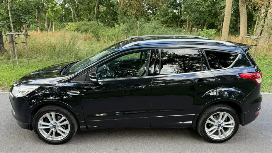 FORD Kuga -