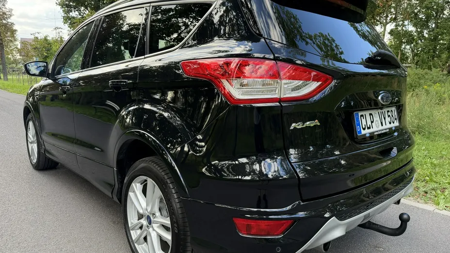 FORD Kuga -