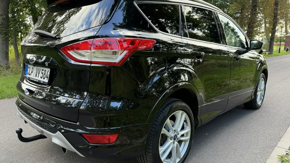 FORD Kuga -
