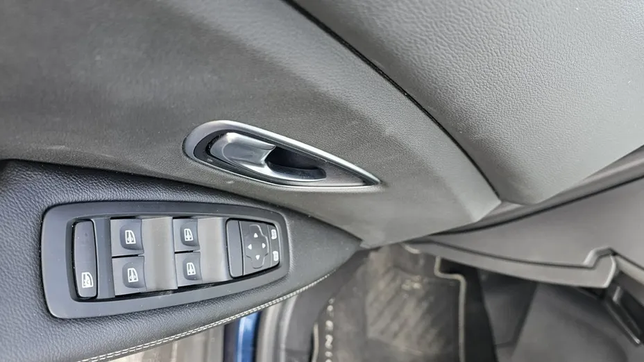 RENAULT Grand Scenic -