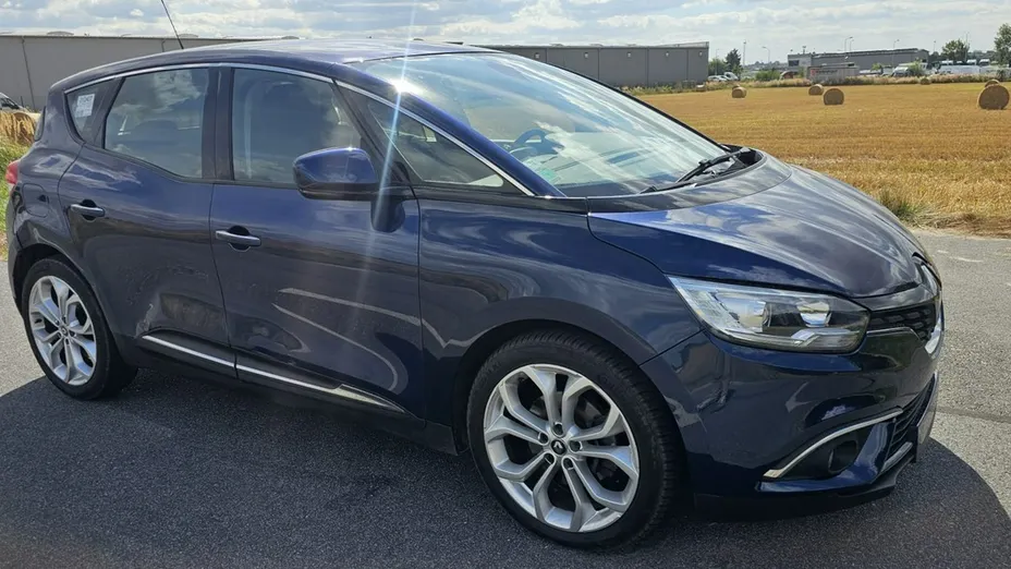 RENAULT Grand Scenic -