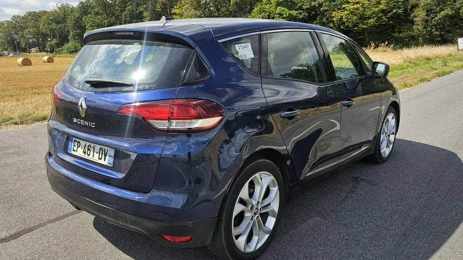 RENAULT Grand Scenic -