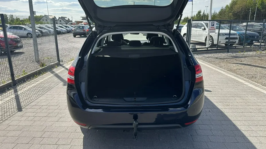 PEUGEOT 308 -