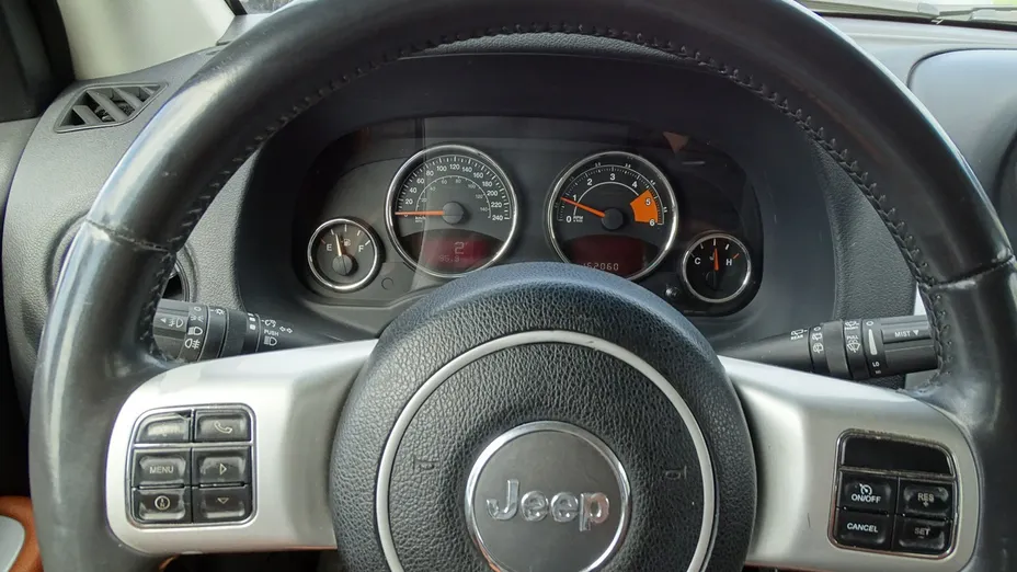 JEEP Compass -