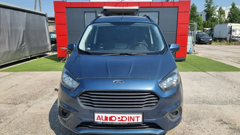 FORD Tourneo Courier -