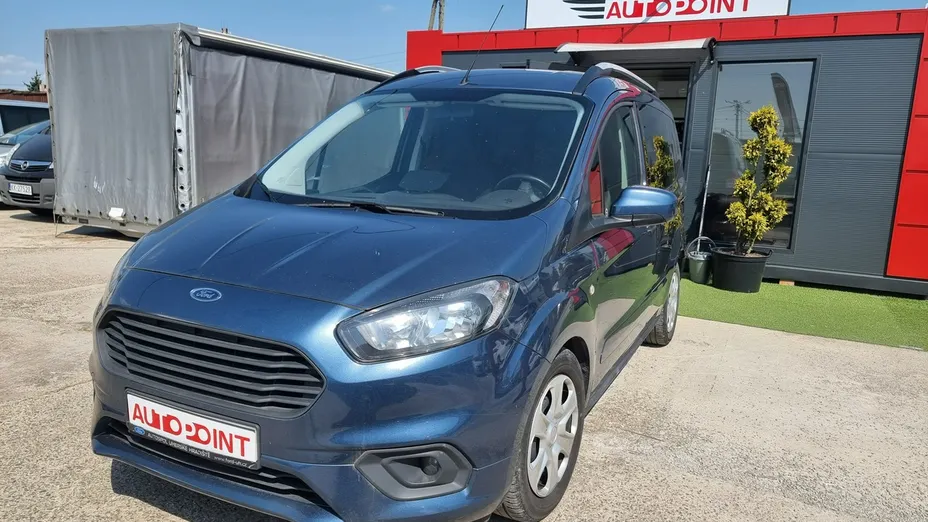 FORD Tourneo Courier -