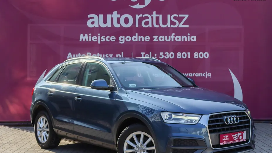 AUDI Q3 -