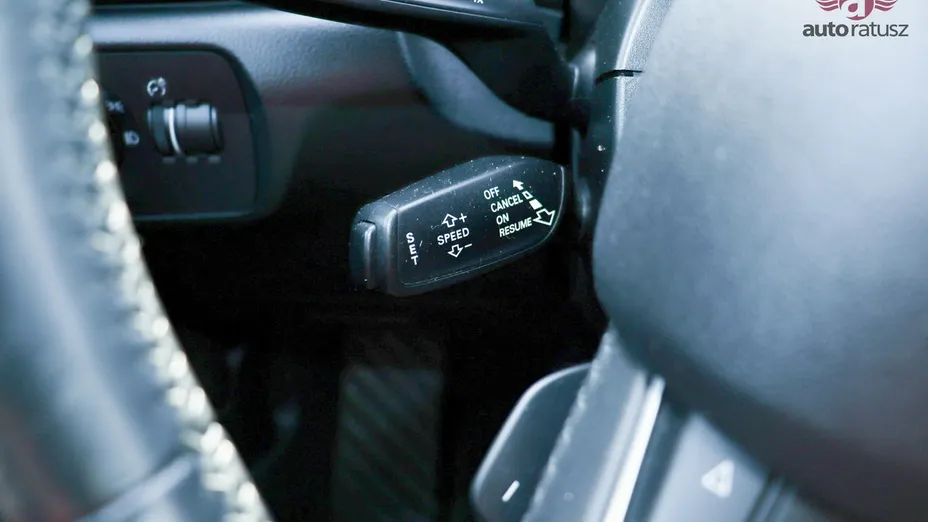 AUDI Q3 -