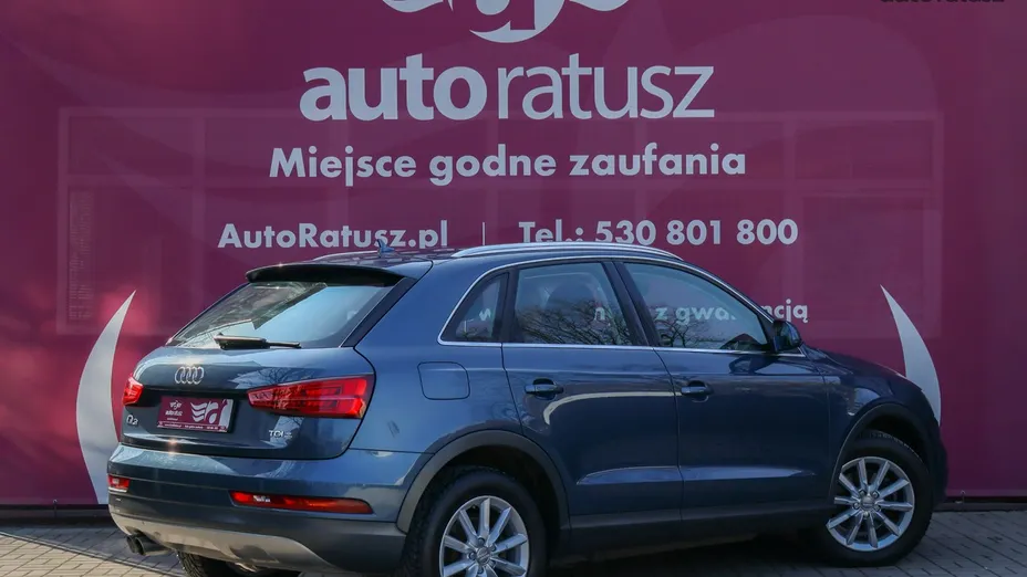AUDI Q3 -
