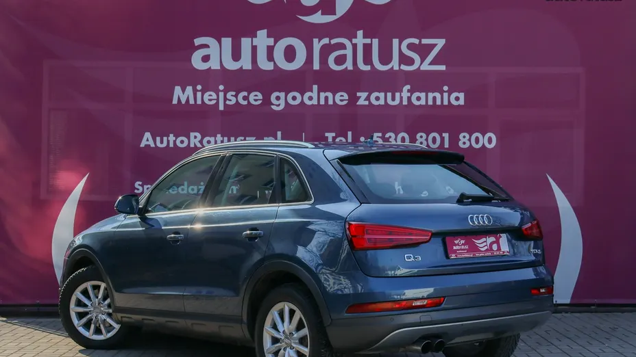 AUDI Q3 -