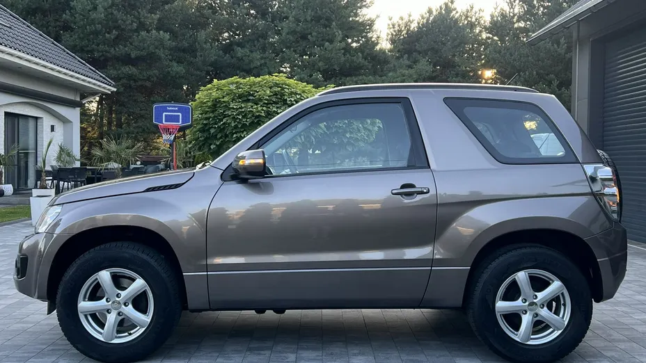 SUZUKI Grand Vitara -