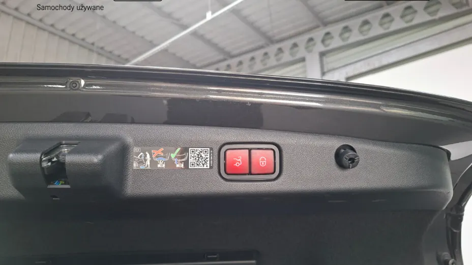 MERCEDES-BENZ E Klasa E 300 de PHEV 4-Matic AMG 9G-Tronic