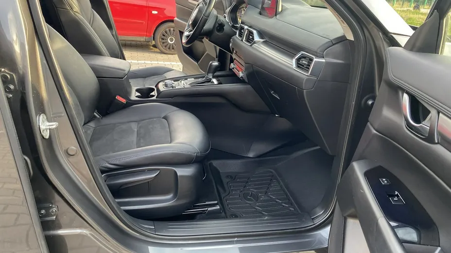 MAZDA CX-5 -