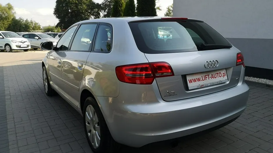 AUDI A3 -