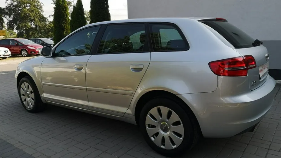 AUDI A3 -