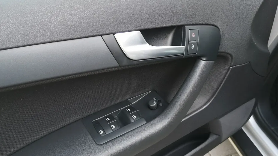 AUDI A3 -