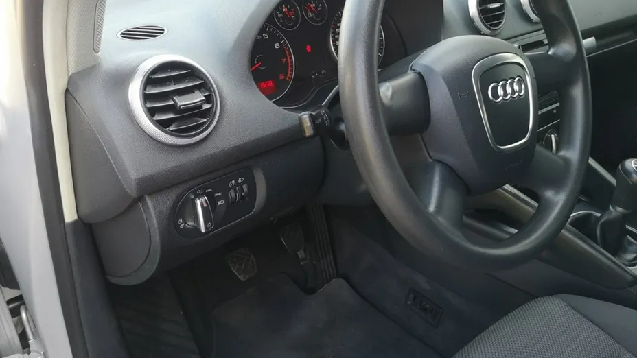AUDI A3 -