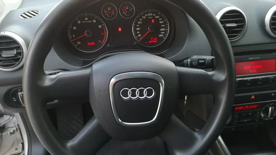 AUDI A3 -