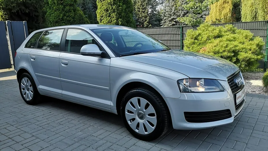 AUDI A3 -