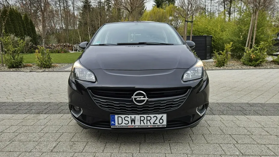 OPEL Corsa -