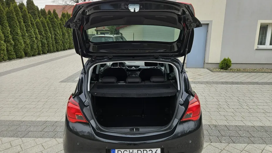 OPEL Corsa -