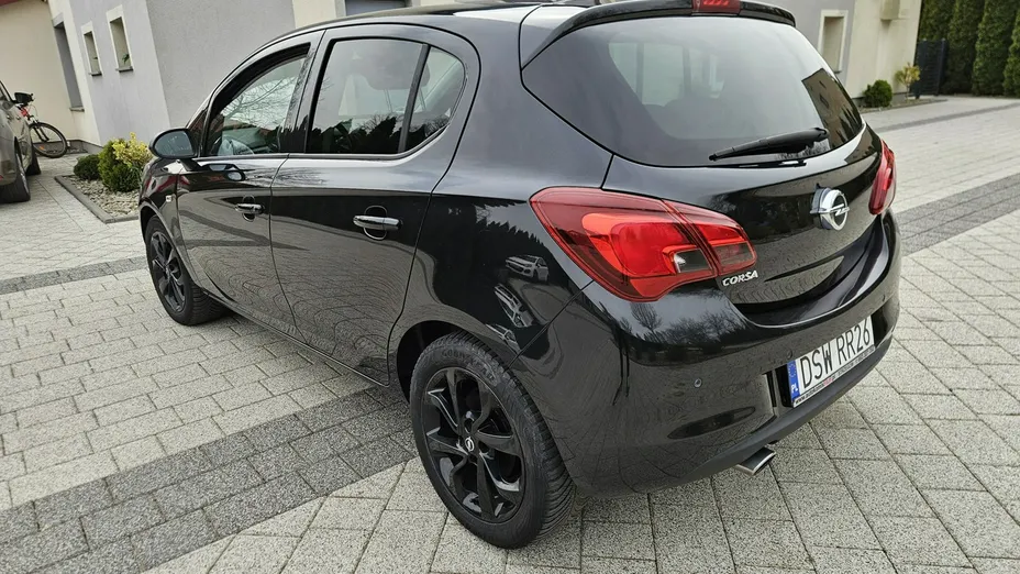OPEL Corsa -