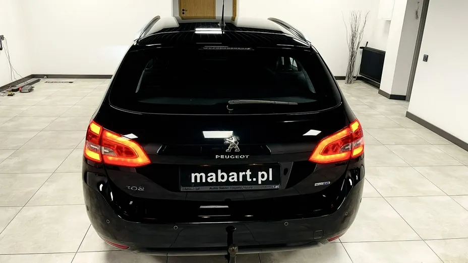 PEUGEOT 308 -