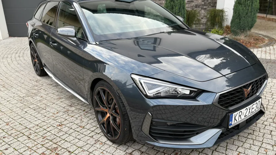 CUPRA Leon Leon 2.0 TSI 4Drive VZ DSG