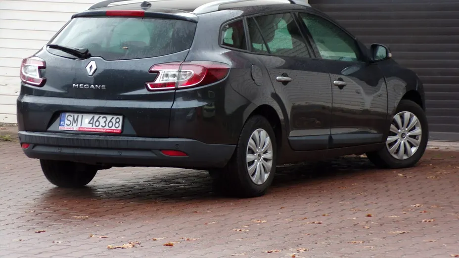 RENAULT Megane -