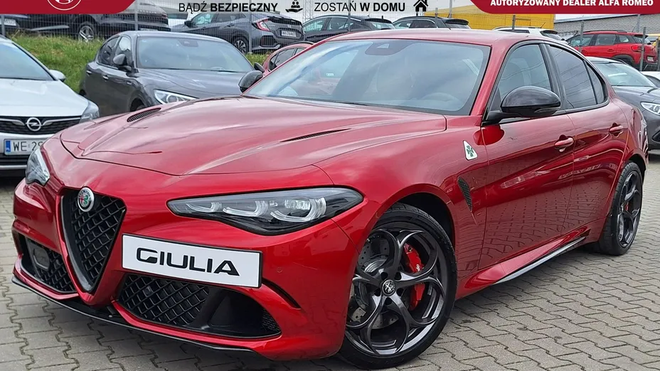 ALFA ROMEO Giulia -