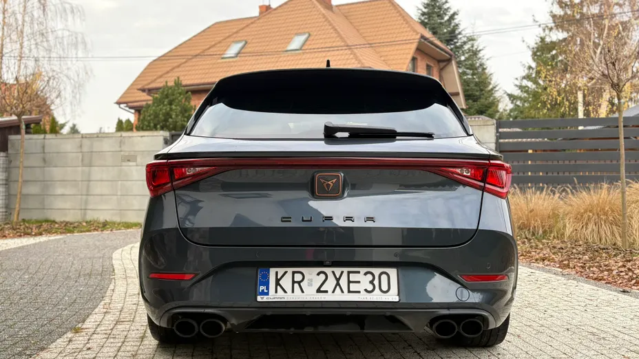 CUPRA Leon Leon 2.0 TSI 4Drive VZ DSG