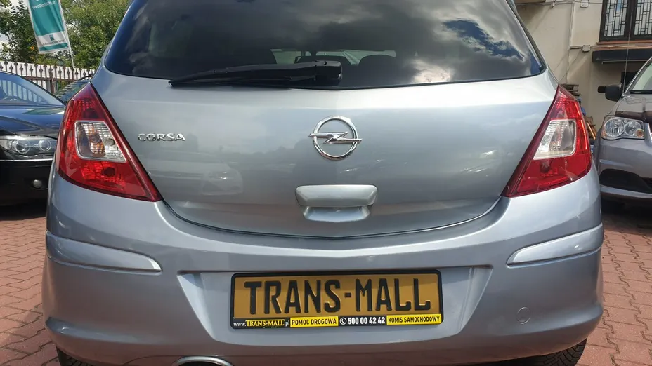 OPEL Corsa -