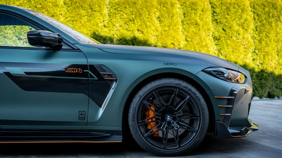 BMW M4 -
